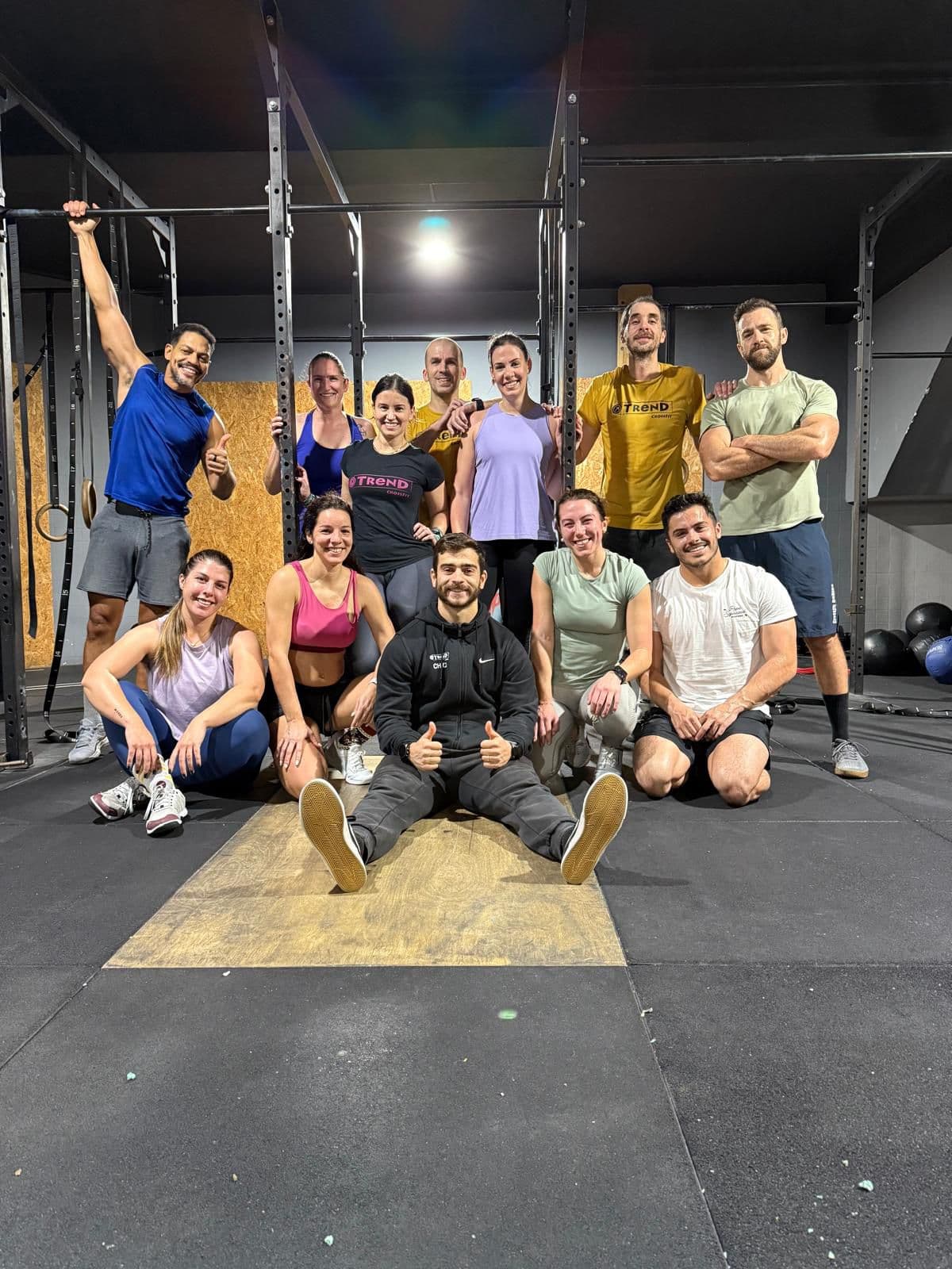 Chico aplicando técnicas de reabilitação