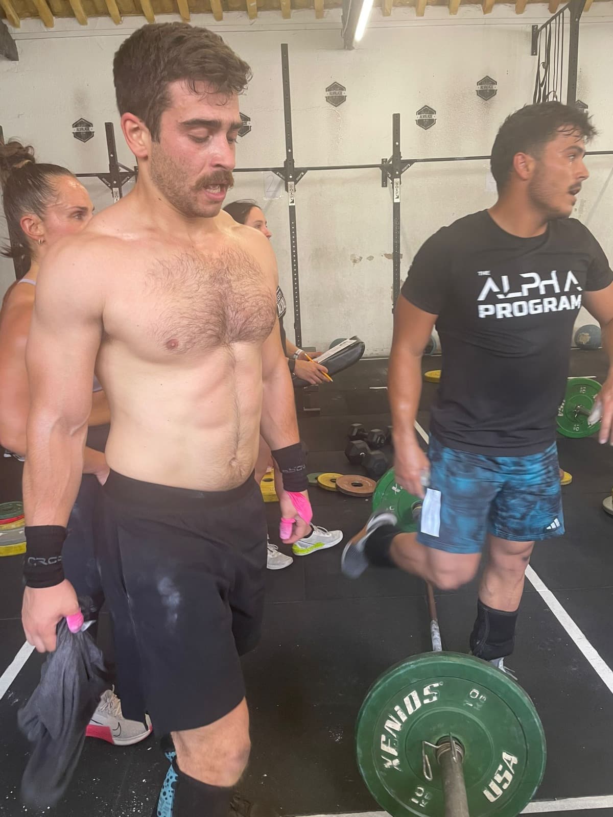 Treino em grupo orientado pelo Chico