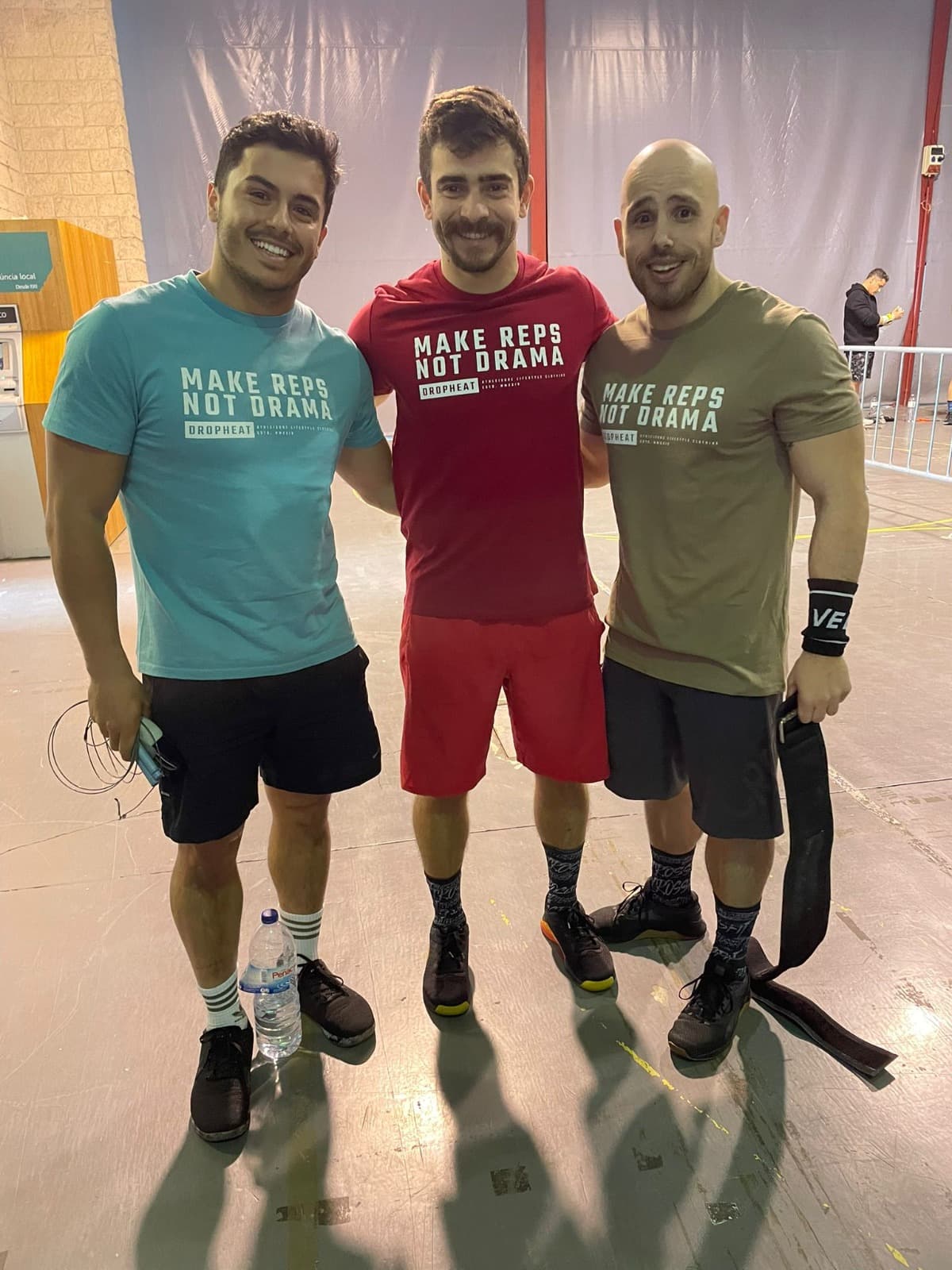 Chico a demonstrar exercício de força